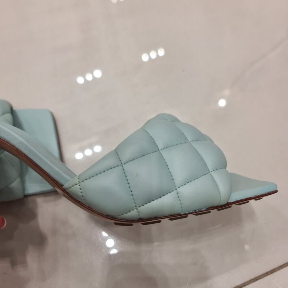 Bottega Veneta Light Blue Quilted Leather Lido Slide Sandals Sz.40 - Picture 6 of 10